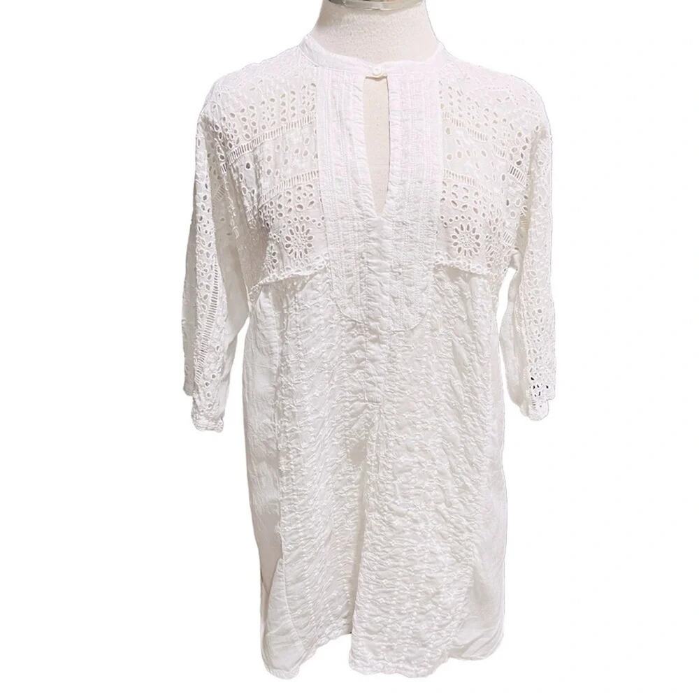 Johnny Was Rayon White Embroidered Eyelet Tunic Top Size Small